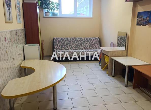 Комерційна нерухомість за адресою вул. Нестеренко Віталія (площа 240 м²) - Atlanta.ua - фото 2