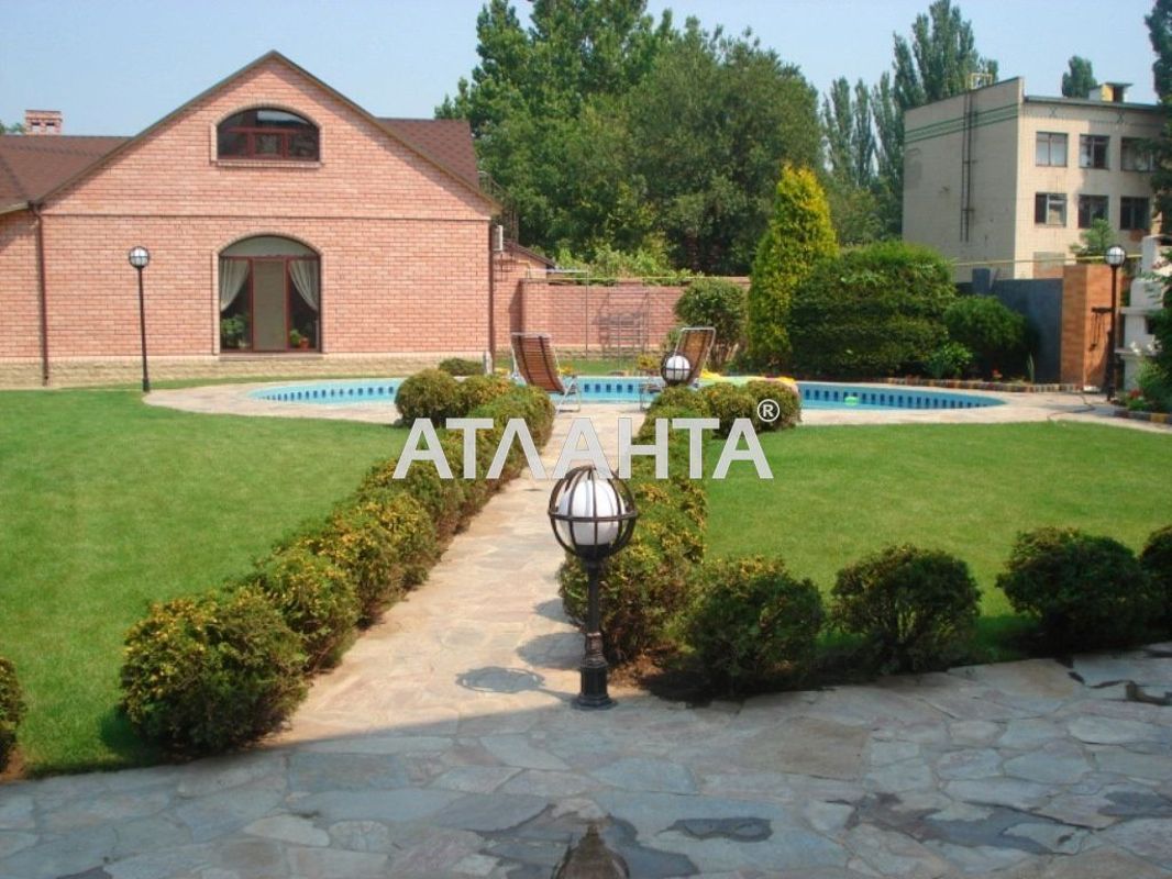 Дом по адресу ул. Жолио-кюри (площадь 550 м²) - Atlanta.ua - фото 2