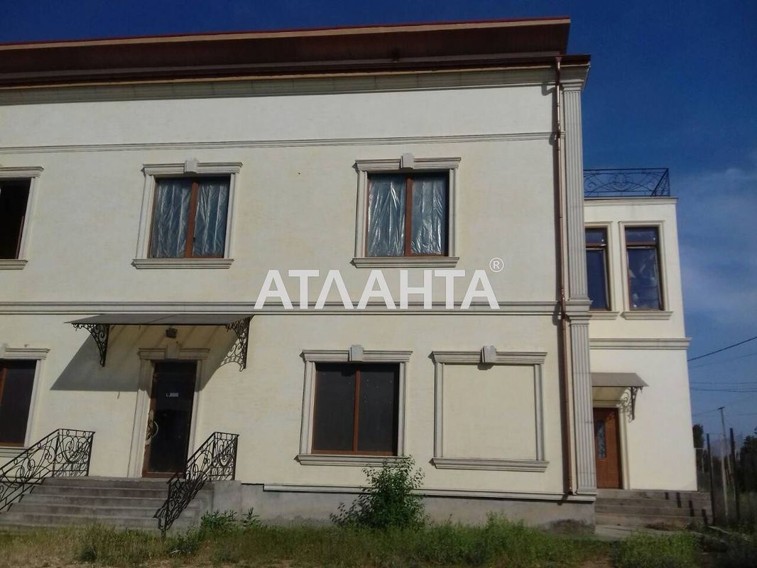 Комерційна нерухомість за адресою вул. Оборонна (площа 900 м²) - Atlanta.ua - фото 4