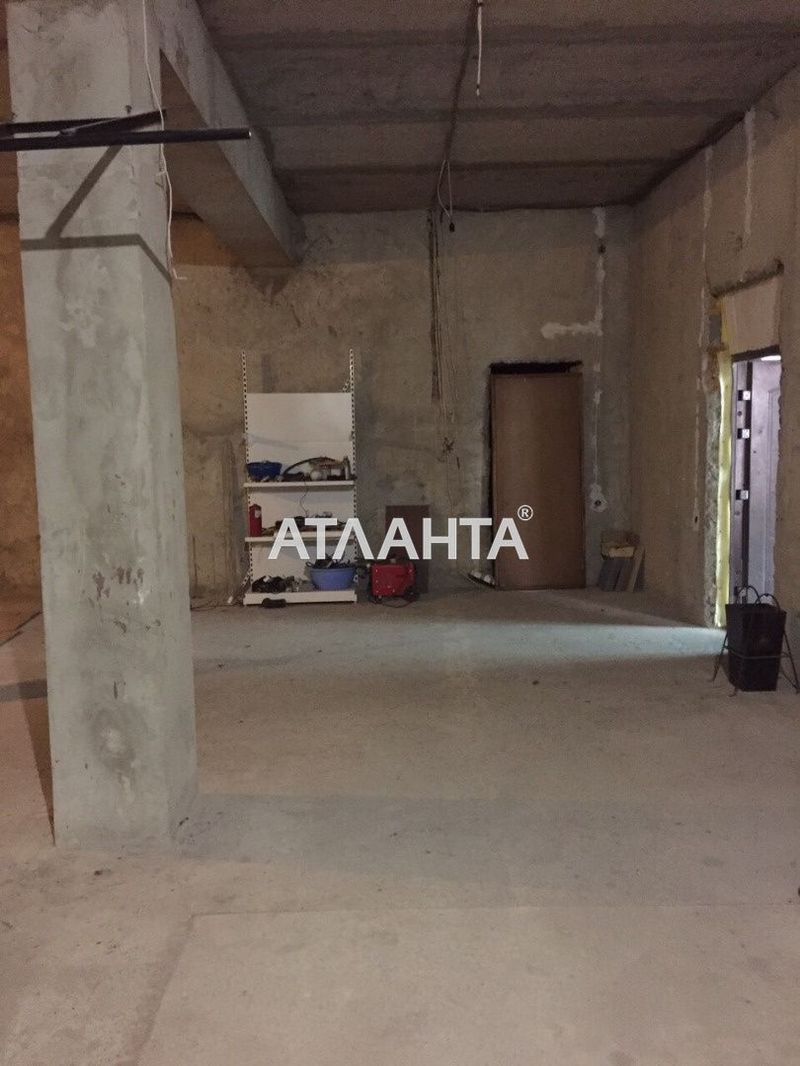 Комерційна нерухомість за адресою вул. Оборонна (площа 900 м²) - Atlanta.ua - фото 5