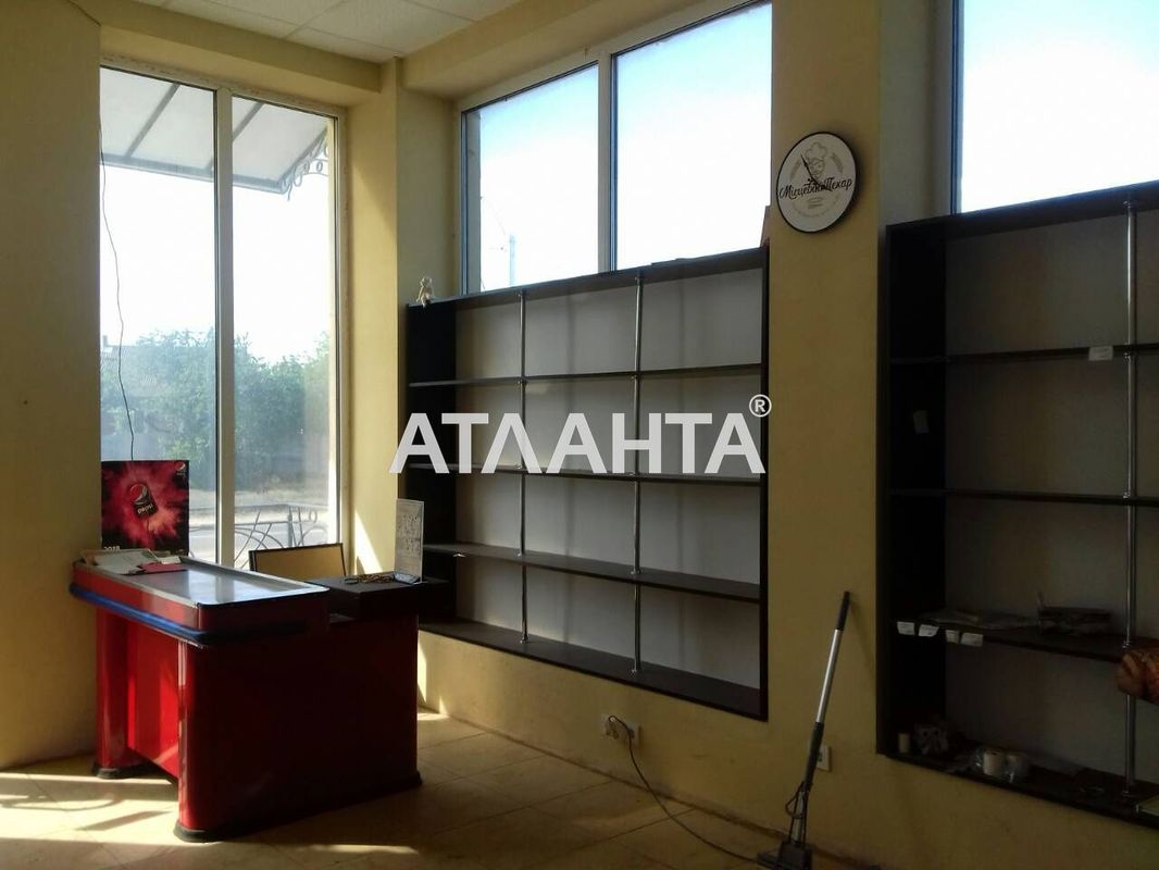 Комерційна нерухомість за адресою вул. Оборонна (площа 900 м²) - Atlanta.ua - фото 9