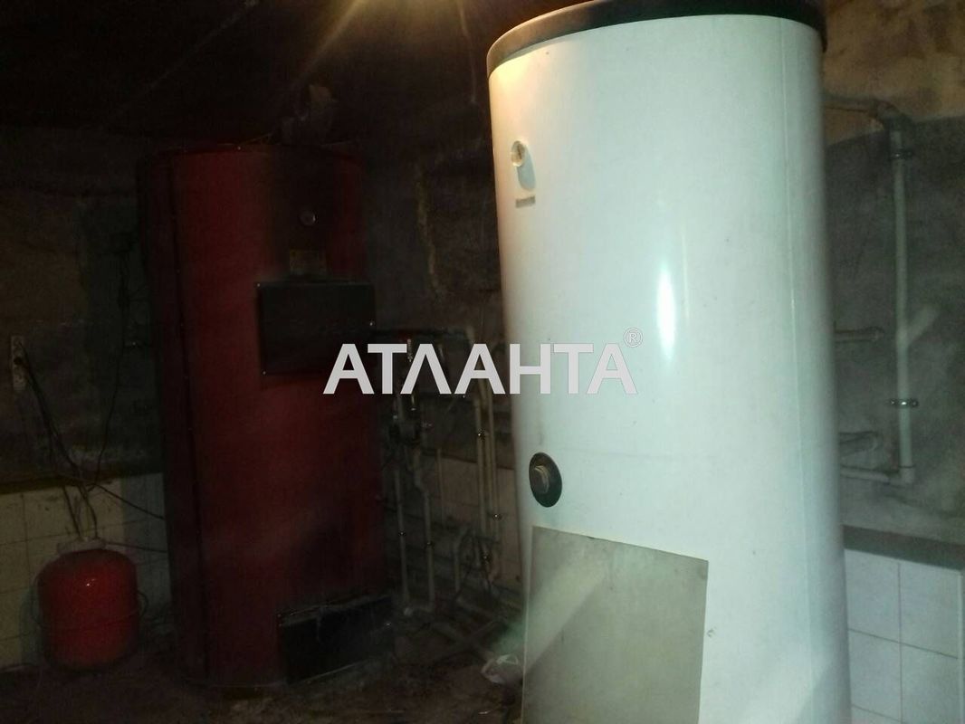 Комерційна нерухомість за адресою вул. Оборонна (площа 900 м²) - Atlanta.ua - фото 13