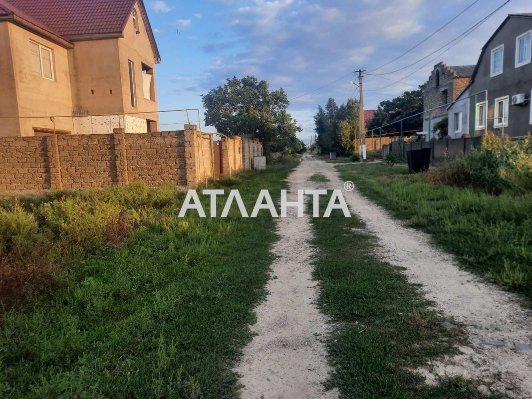 Landplot by the address st. Molodezhnaya (area 5,5 acr) - Atlanta.ua - photo 2