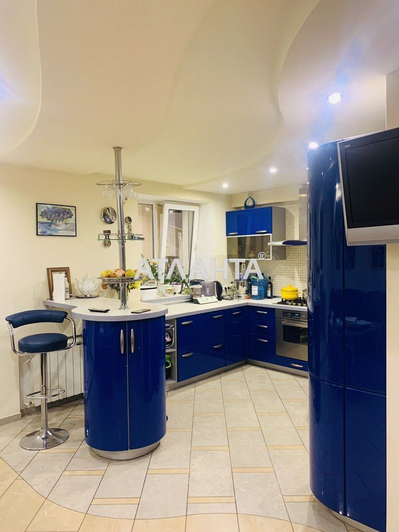 3-кімнатна квартира за адресою вул. Скісна (площа 131,6 м²) - Atlanta.ua - фото 2