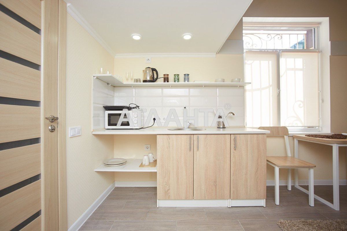 Многокомнатная квартира по адресу ул. Бунина (площадь 500 м²) - Atlanta.ua - фото 2