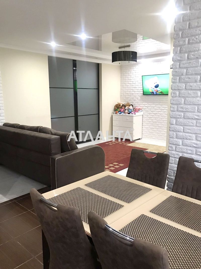 2-комнатная квартира по адресу ул. Маловского (площадь 70 м²) - Atlanta.ua - фото 4