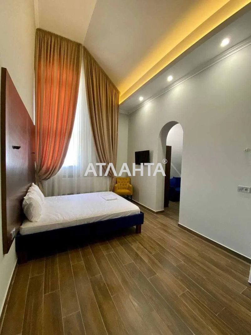 Комерційна нерухомість за адресою вул. Вишнева (площа 740 м²) - Atlanta.ua - фото 5