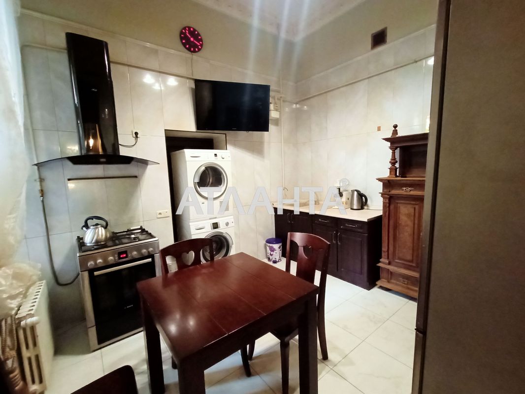 4+-rooms apartment apartment by the address st. Lyuteranskiy per Klary Tsetkin per (area 216,1 m²) - Atlanta.ua - photo 16