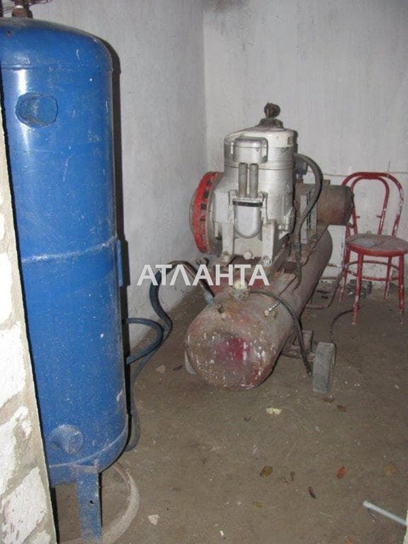 Commercial real estate at st. Lenina (area 900 m²) - Atlanta.ua - photo 10