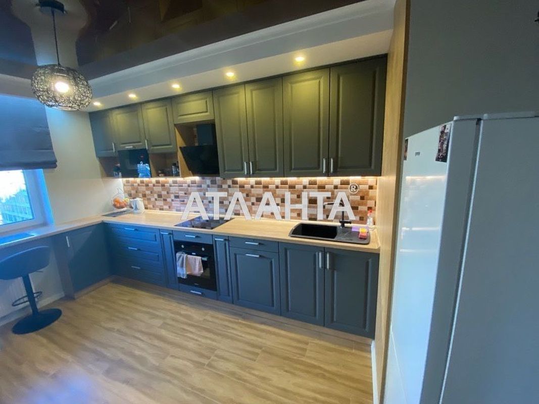 2-комнатная квартира по адресу ул. Генуэзская (площадь 64 м²) - Atlanta.ua