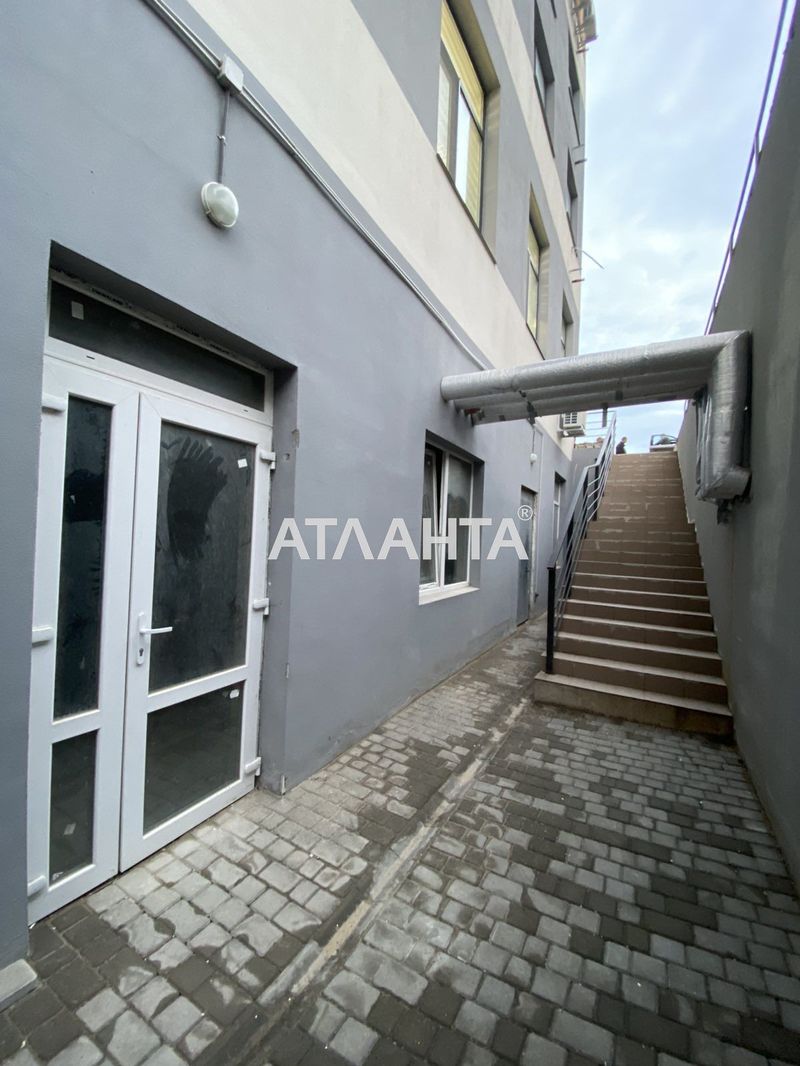 Commercial real estate at st. Stroiteley (area 17,3 m²) - Atlanta.ua - photo 4