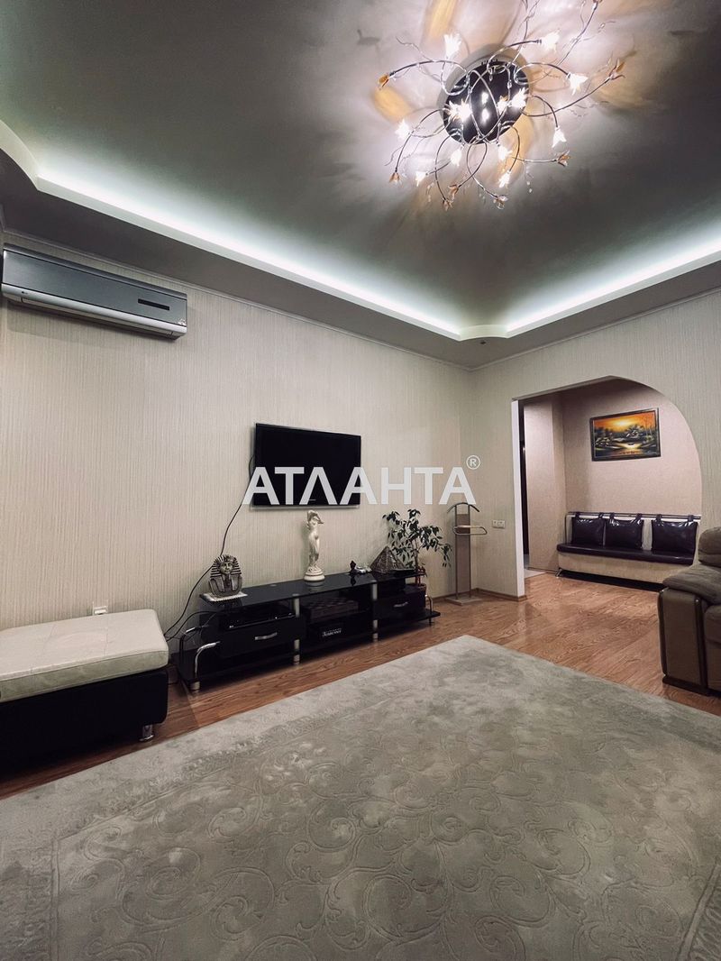 2-комнатная квартира по адресу ул. Сахарова (площадь 83 м²) - Atlanta.ua - фото 2