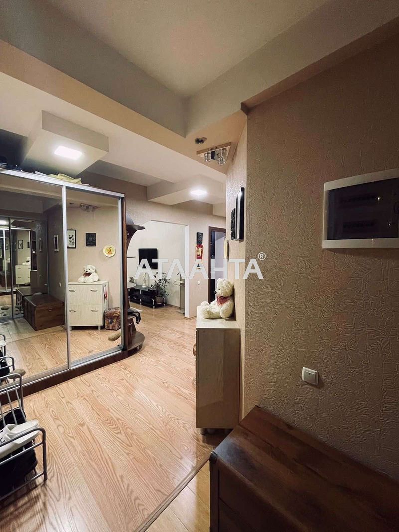 2-комнатная квартира по адресу ул. Сахарова (площадь 83 м²) - Atlanta.ua - фото 5