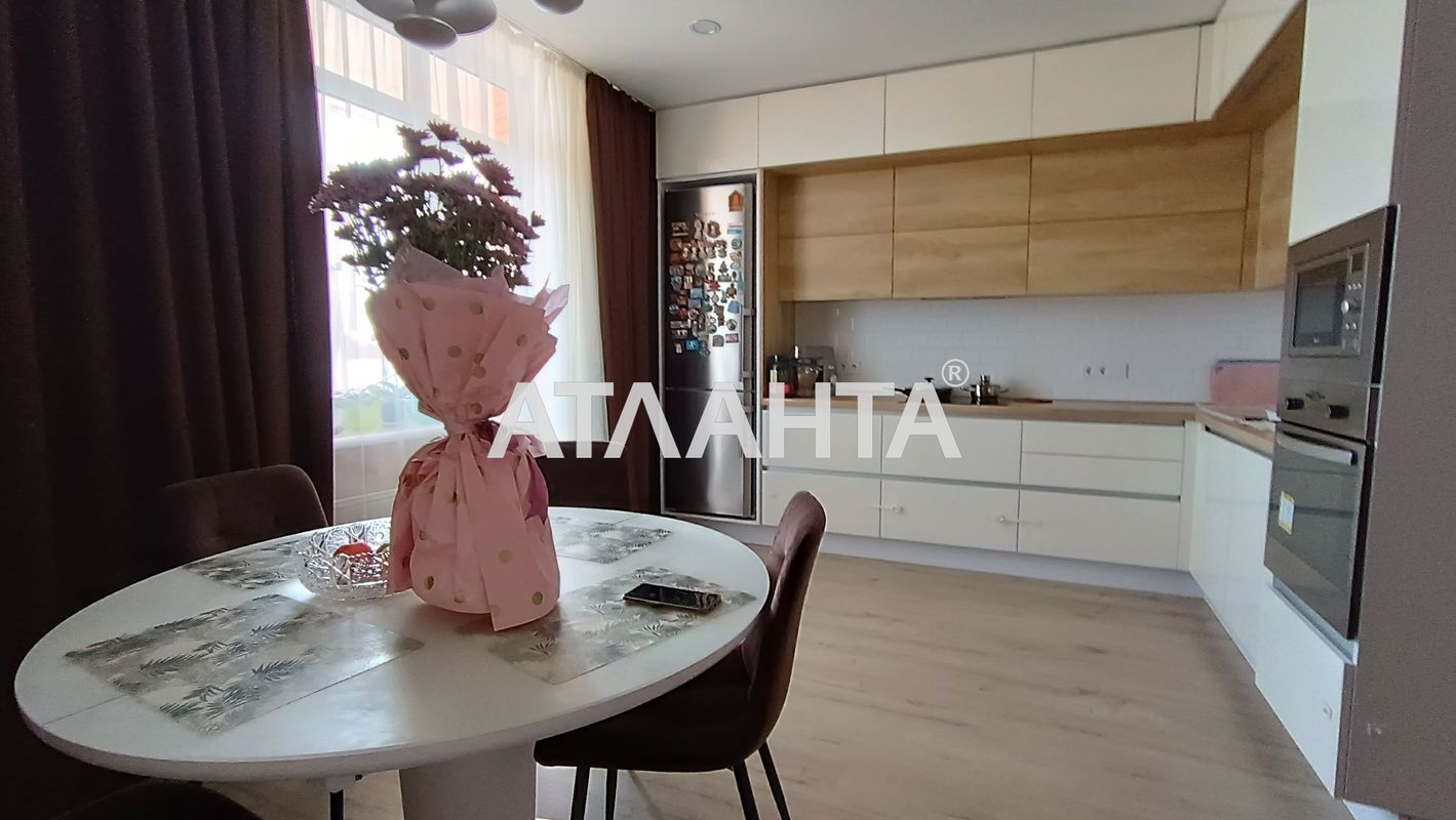 3-комнатная квартира по адресу ул. Жаботинского (площадь 100 м²) - Atlanta.ua - фото 2