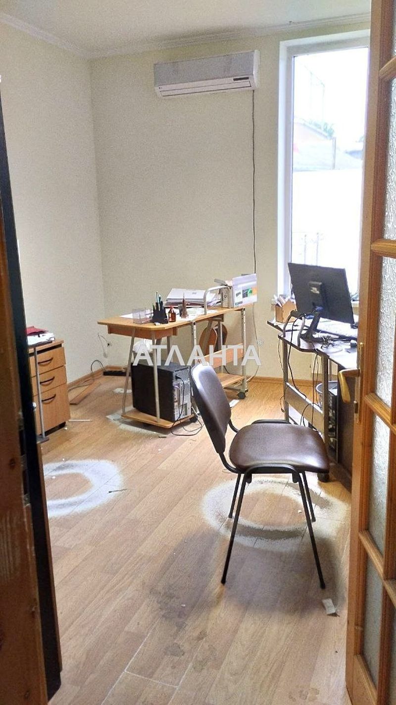 Коммерческая недвижимость по адресу ул. Сімовича Василя (площадь 200 м²) - Atlanta.ua - фото 4