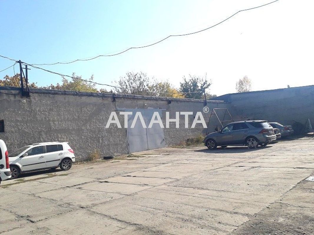 Коммерческая недвижимость по адресу Аэропортовская ул. (площадь 1073,9 м²) - Atlanta.ua - фото 2