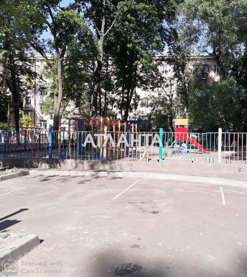 Коммунальная квартира по адресу ул. Фабричная (площадь 50,2 м²) - фото 11 Коммунальная квартира по адресу ул. Фабричная (площадь 50,2 м²) - Atlanta.ua - фото 11