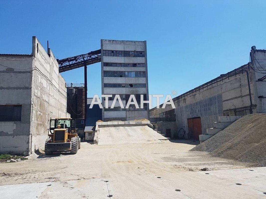 Коммерческая недвижимость по адресу ул. Локомотивная (площадь 704,6 м²) - Atlanta.ua - фото 5