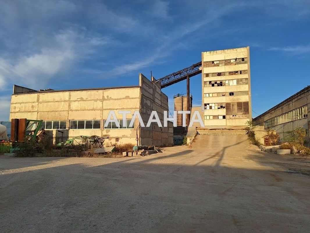 Коммерческая недвижимость по адресу ул. Локомотивная (площадь 704,6 м²) - Atlanta.ua - фото 20