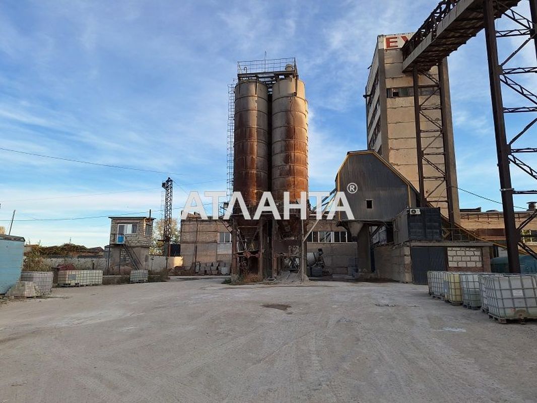 Коммерческая недвижимость по адресу ул. Локомотивная (площадь 704,6 м²) - Atlanta.ua - фото 21