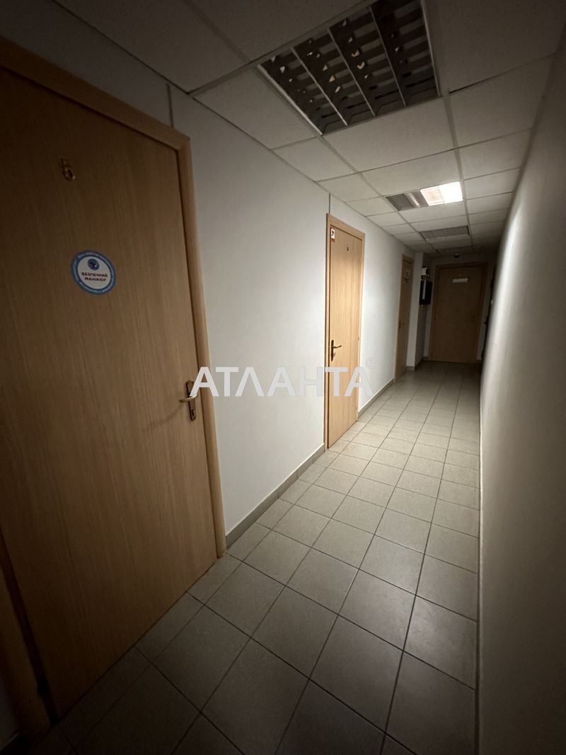 Коммерческая недвижимость по адресу Мира пр. (площадь 947 м²) - Atlanta.ua - фото 25