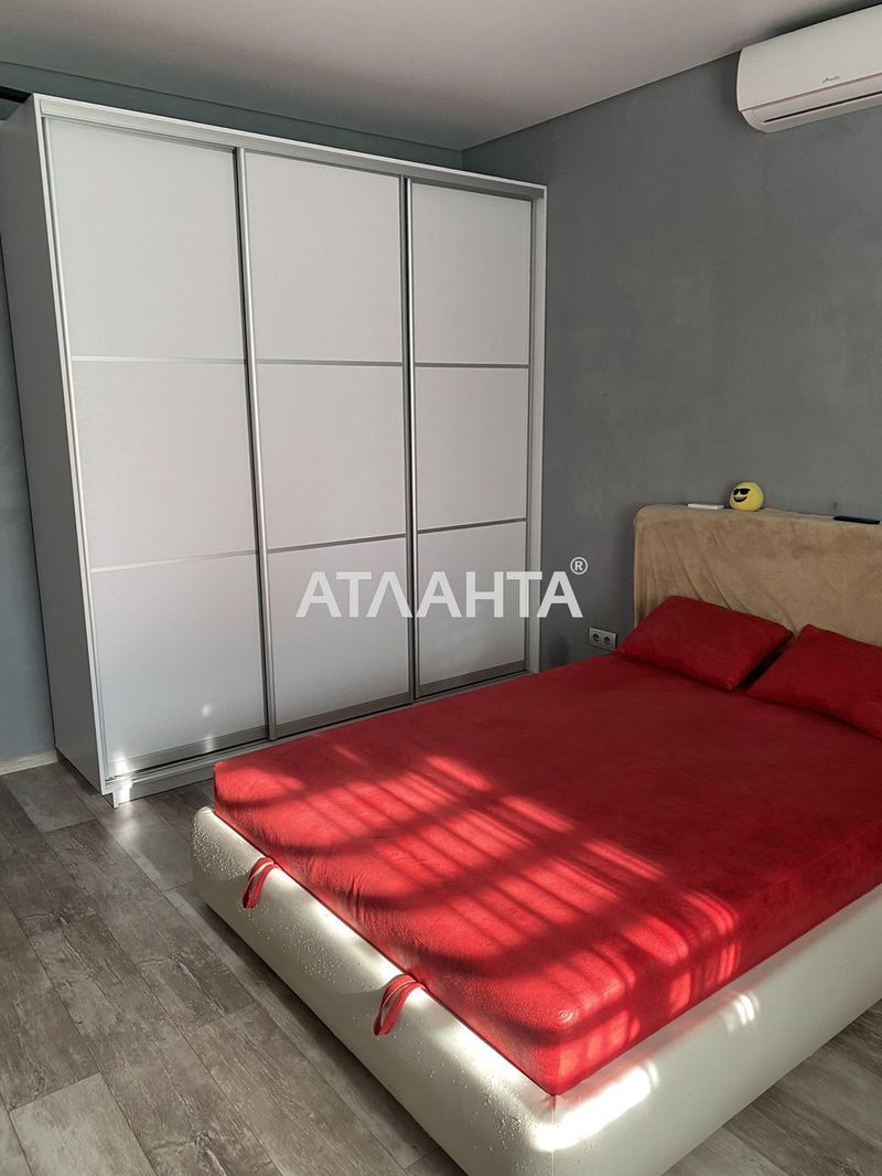 2-комнатная квартира по адресу ул. Комарова (площадь 50 м²) - Atlanta.ua - фото 2