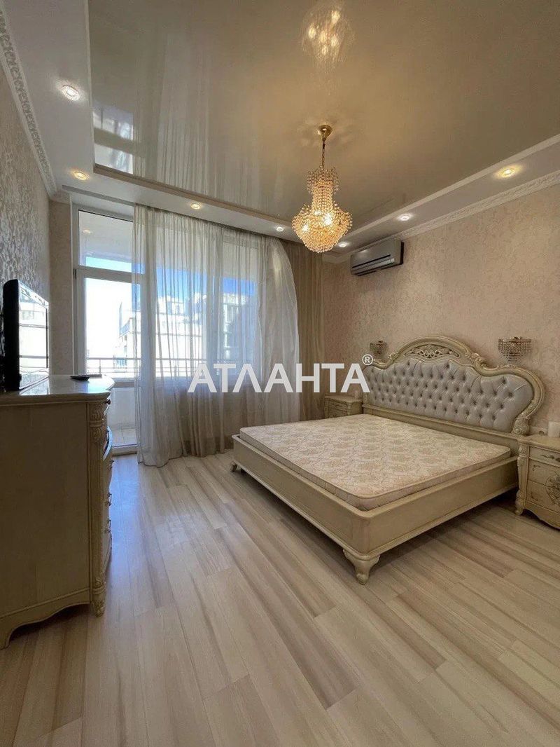 1-room apartment apartment by the address st. Literaturnaya (area 64,4 m²) - Atlanta.ua