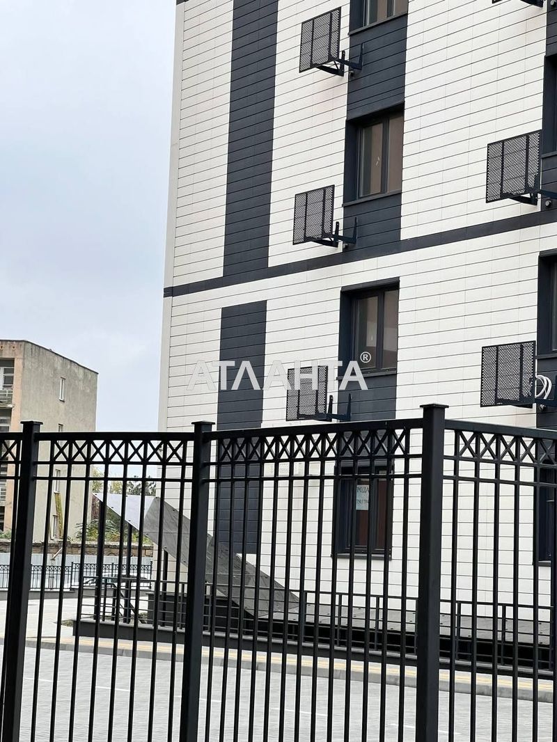 1-комнатная квартира по адресу ул. Литературная (площадь 42 м²) - Atlanta.ua - фото 5