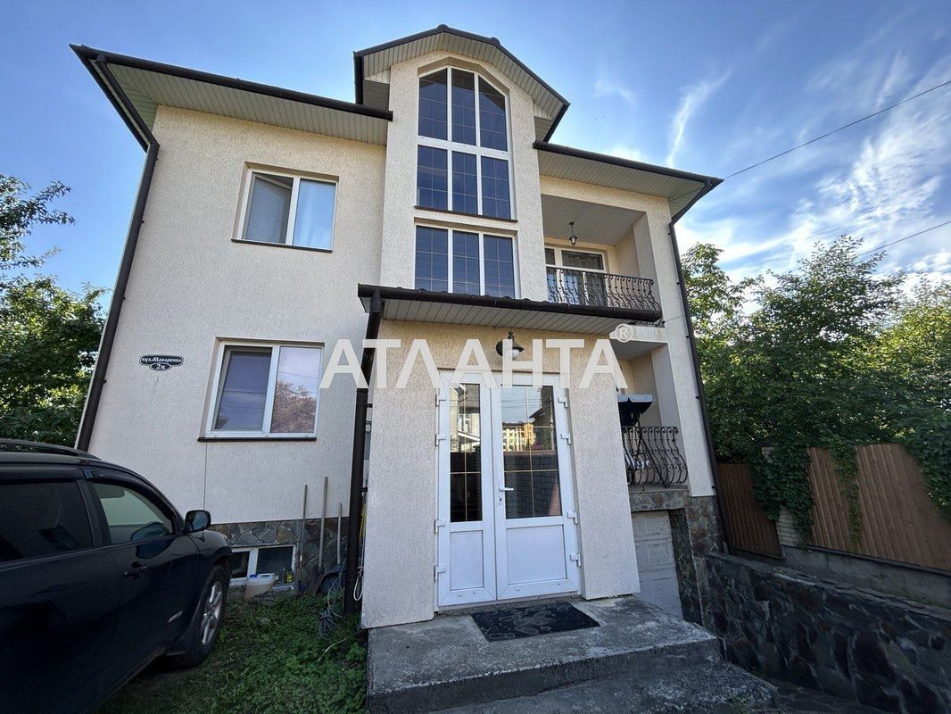 Дом по адресу ул. Макаренка Антона (площадь 250 м²) - Atlanta.ua