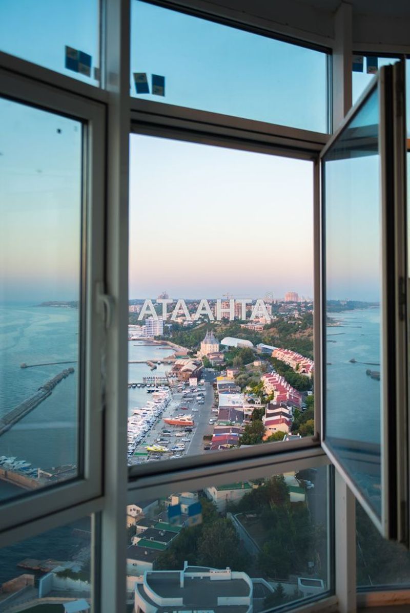 1-room apartment apartment by the address st. Morekhodnyy per (area 83 m²) - Atlanta.ua