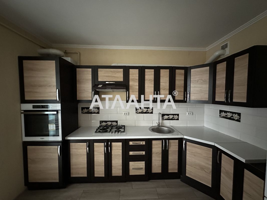 2-комнатная квартира по адресу ул. Зализнична (площадь 70,1 м²) - Atlanta.ua